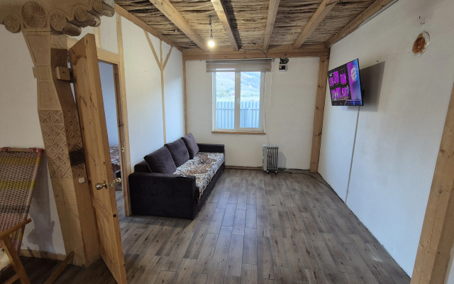 Частный дом с камином в горах