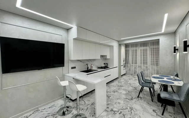 Na Kursantov Kirovtsev 4a Flat
