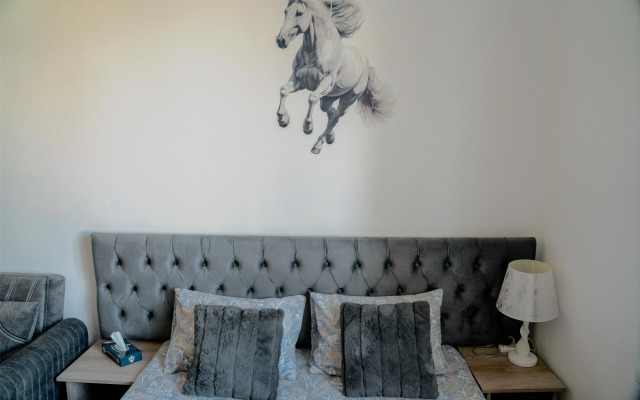 Modern & Stylish Studio in City Center Apartments