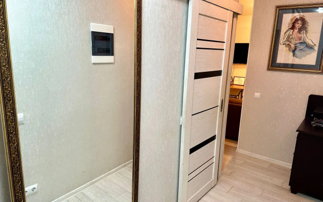 Dvukhkomnatnye Apartamenty V Tsentre Goroda Apartments