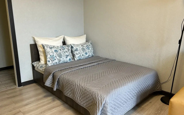 Vdol Naberezhnoy Volgi Flat