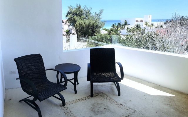 AMA Yucatan Apartments