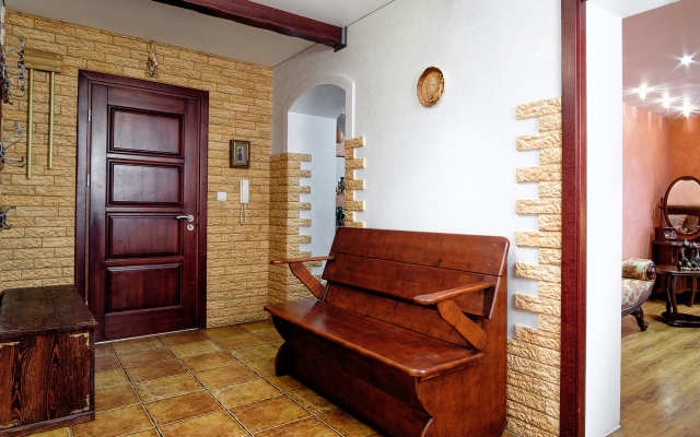 Mirazh Apartments