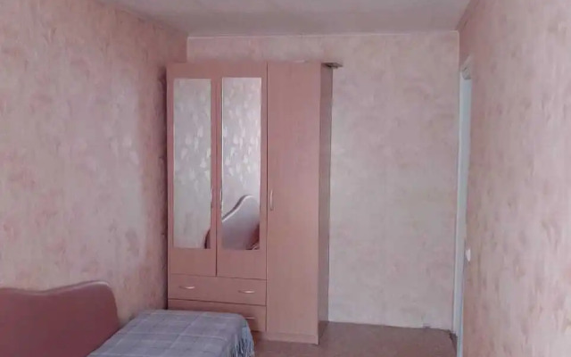 Na Leninskom Prospekte 24 Flat
