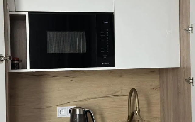 Квартира с хорошим ремонтом и прекрасным видом из окна