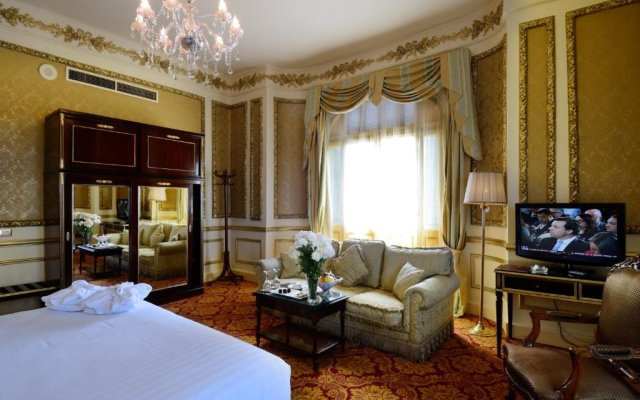 Отель Windsor Palace Luxury Heritage Hotel Since 1902