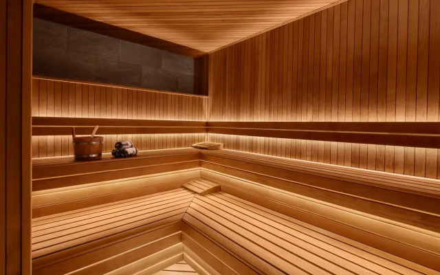 Hotel The Ritz-Carlton, Istanbul.