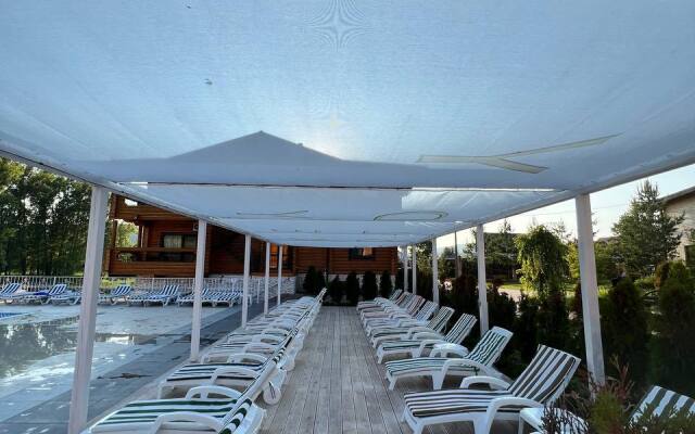 Goldy Key Hotel