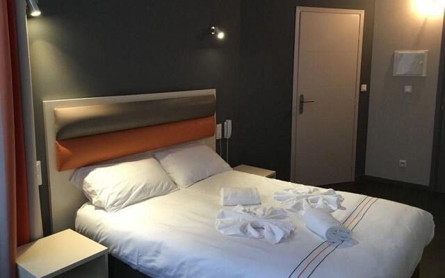 Отель Adonis Hotel Strasbourg