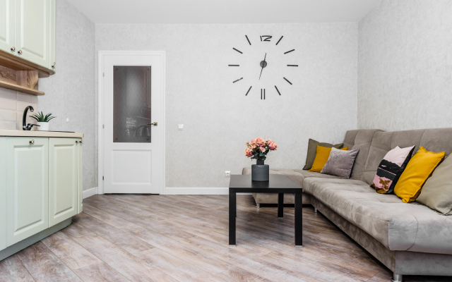 Квартира ApartHause рядом с ЖД-вокзалом и удаленным заездом