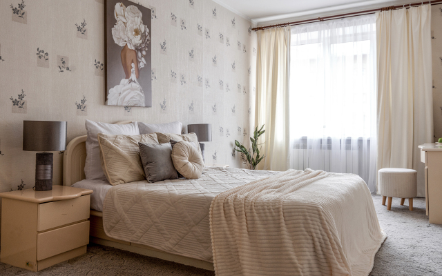 Prostornye apartamenty u Nevy Flat