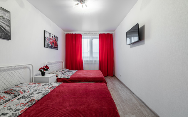 Dlya shesti person na Korotchenko Apartments
