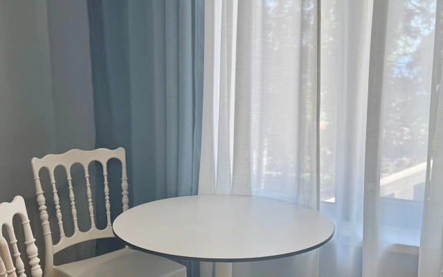 V Yalte Apartments