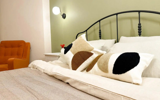 Квартира Олимпийская 79