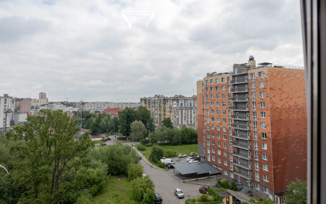 Dizaynerskie I Sovremennye V Tsentre Apartments