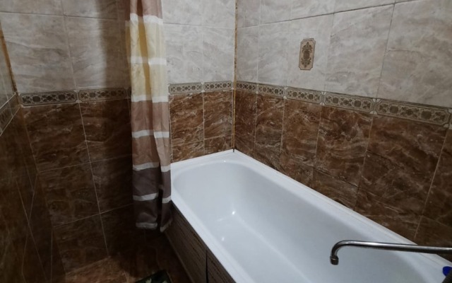 Uyut Guest House