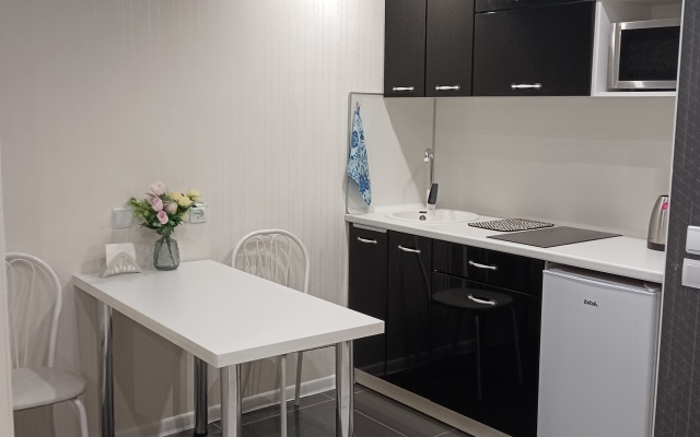 Na Pervomayskoy 129 Flat