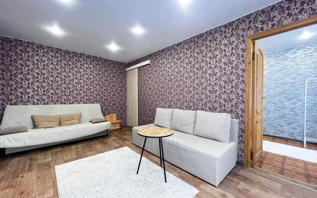 Апартаменты 51 Возле ТЦ Мурманск Молл Полярное Убежище на Полярных Зорях, 3