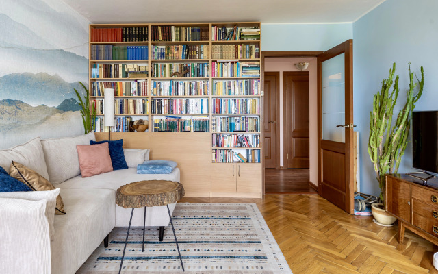 Квартира Цветная с видом на скверы