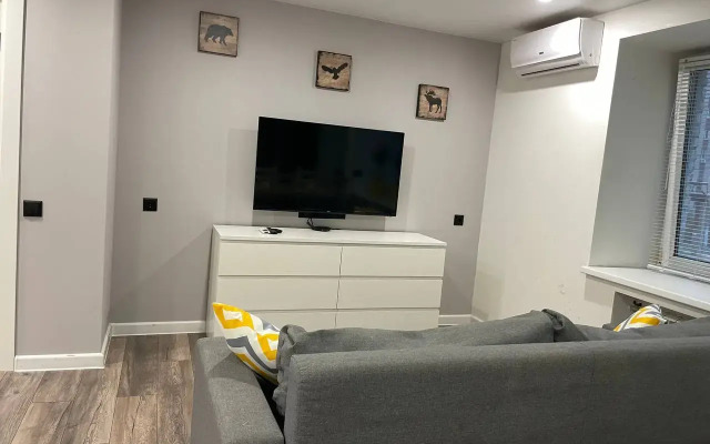 Prostornaya Yevrodvushka Flat