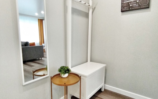 Stilnaya Kvartira v Tsentre Goroda Flat
