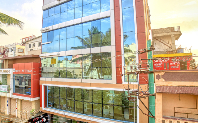 Red Key Bangalore Airport Hotel