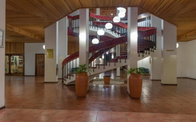 Sunbird Mzuzu Hotel