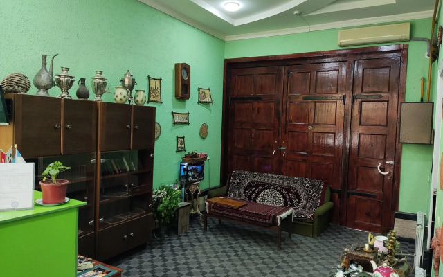 Green House Hotel