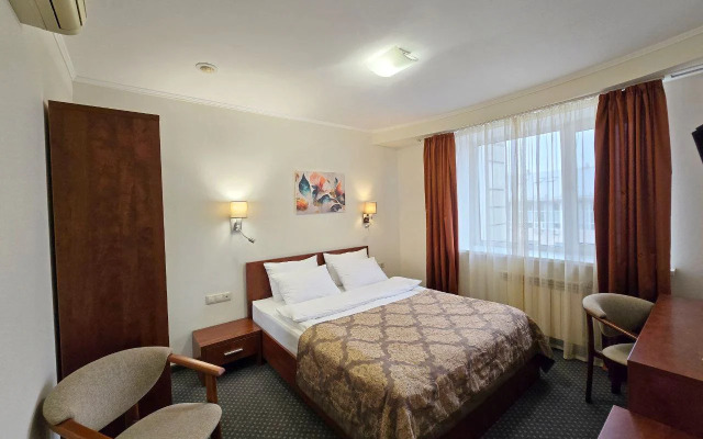 Galereya Hotel