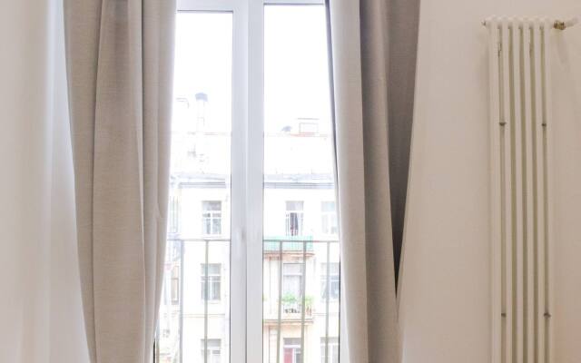 Апартаменты на Белинского у Цирка