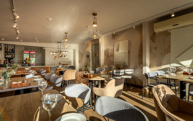 Rodos Hotel