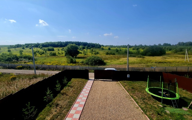 S Krasnym Zalom Private house