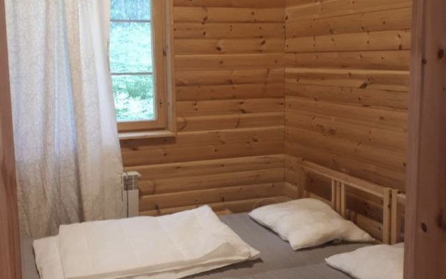 Kottedzh s Tremya Spalnyami Private House