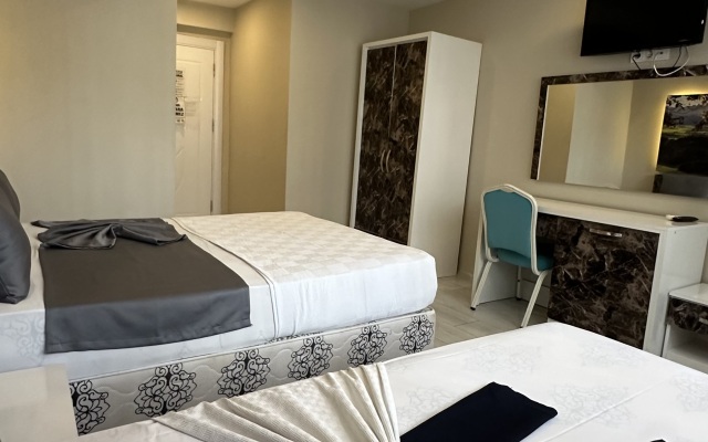 Dream Time Hotel