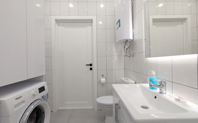 Na Sapozhnikova 3B Flat