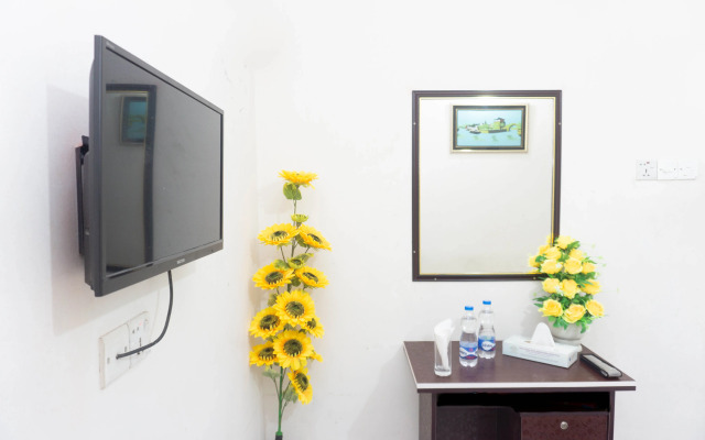 White House International Residential Hotel