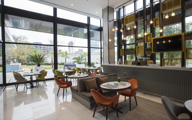 ibis Styles Izmir Bornova