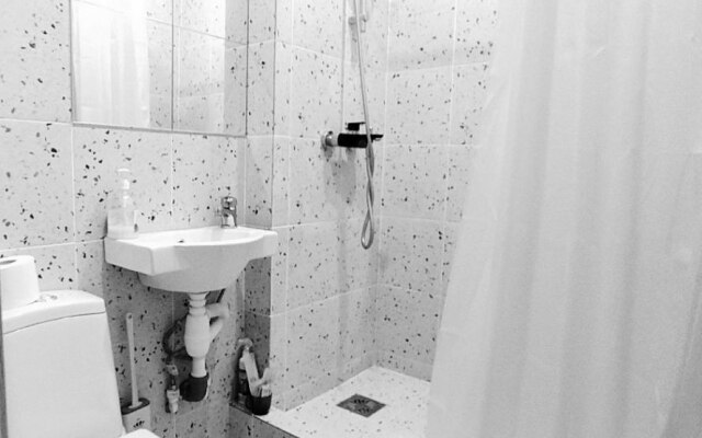 Svetlaya I Chistaya Kvartira Na Yubileynom Flat