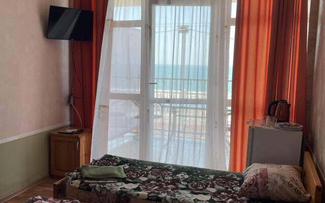 Briz Hotel
