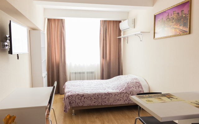 Smart Haus Na Berestejskoj Hotel