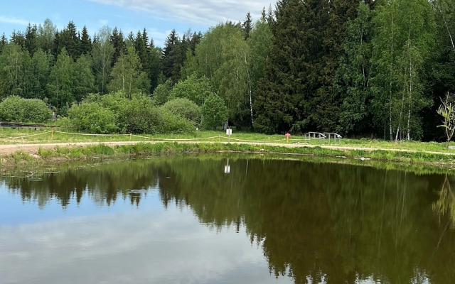 V Stile Etno Fermerskie Dachi Private House