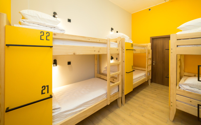 Bee Station Hotel