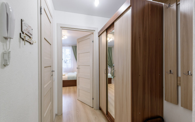 Apart Voyage Parashutnaya 42/2 Apartments