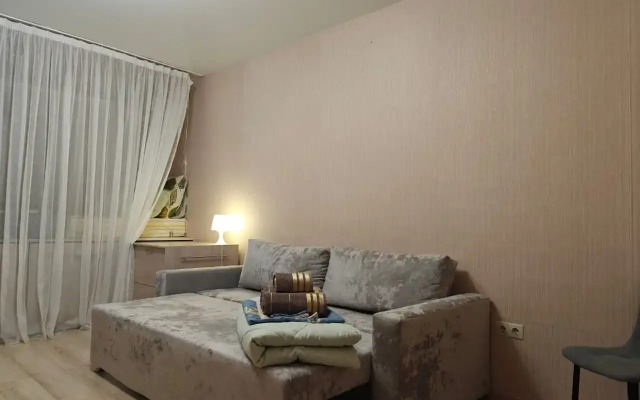 Uyutnaya Odnokomnatnaya V Novom Dome Flat