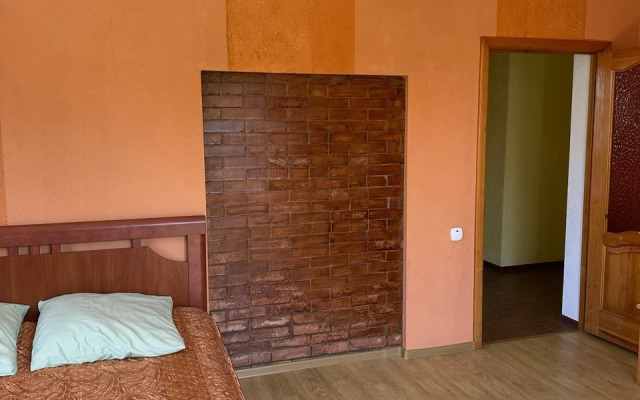 3kh komnatnaya kvartira na Baltiyskoy kose Flat