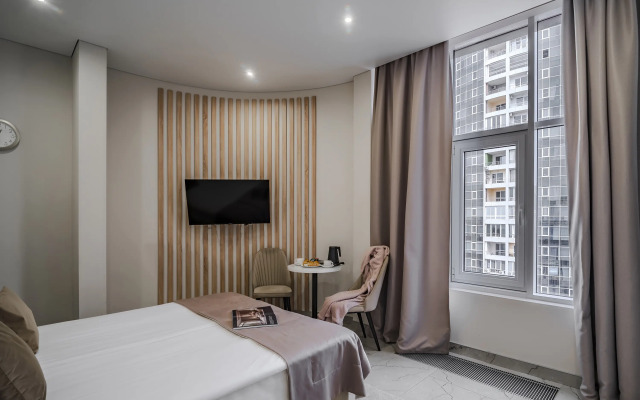 Апартаменты Комфорт на Учительской 5 УК Вознесенский