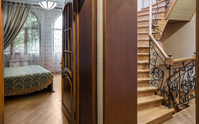 Shur Duplex Villa In Old City, Villa