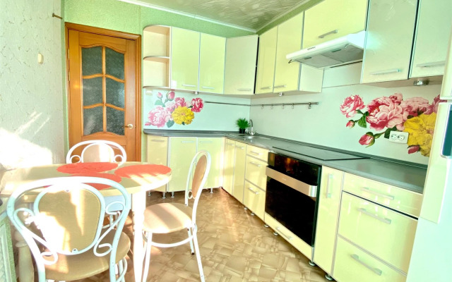 Apartamenty Chetyrekhkomnatnye Apartland S Panoramnym Vidom Na Gorod S 12 Etazha