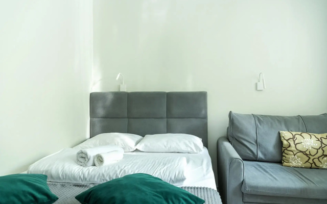 Апартаменты The Alien