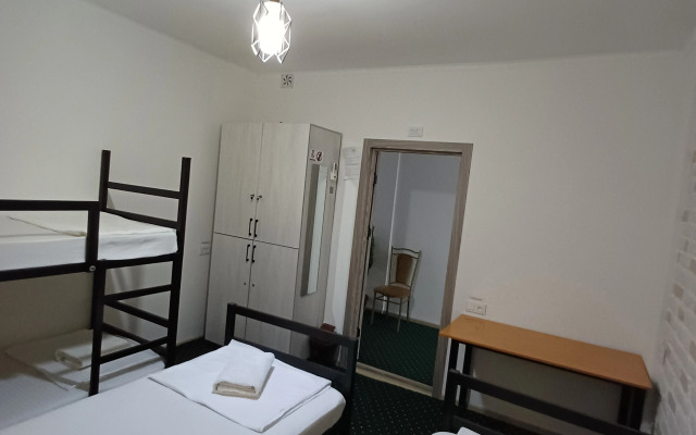 Chinor Hostel